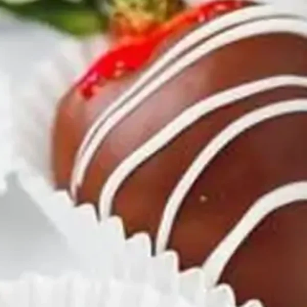 Fresh 12 Fresh Organic Belgian Chocolate Covered Strawberries Box