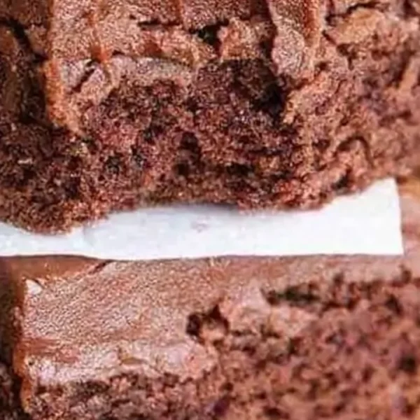 Fresh Chocolate fudge topped brownie