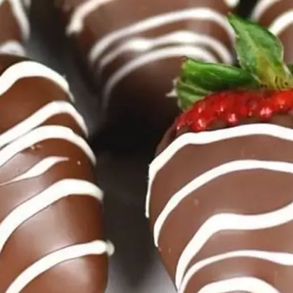 Fresh Half Dozen of %100 Belgian Chocolate Covered Strawberries