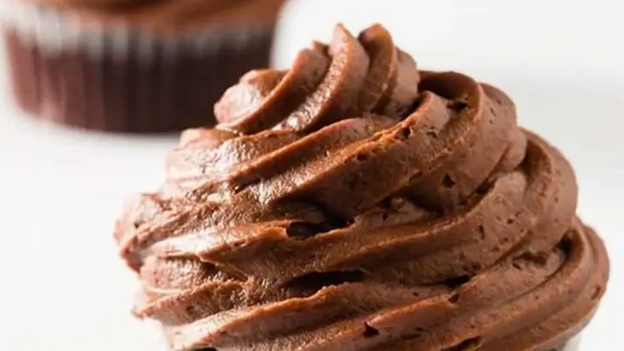 Fresh Handmade Belgian Chocolate Cupcake Fresh Handmade Belgian Chocolate Cupcake - Image 1