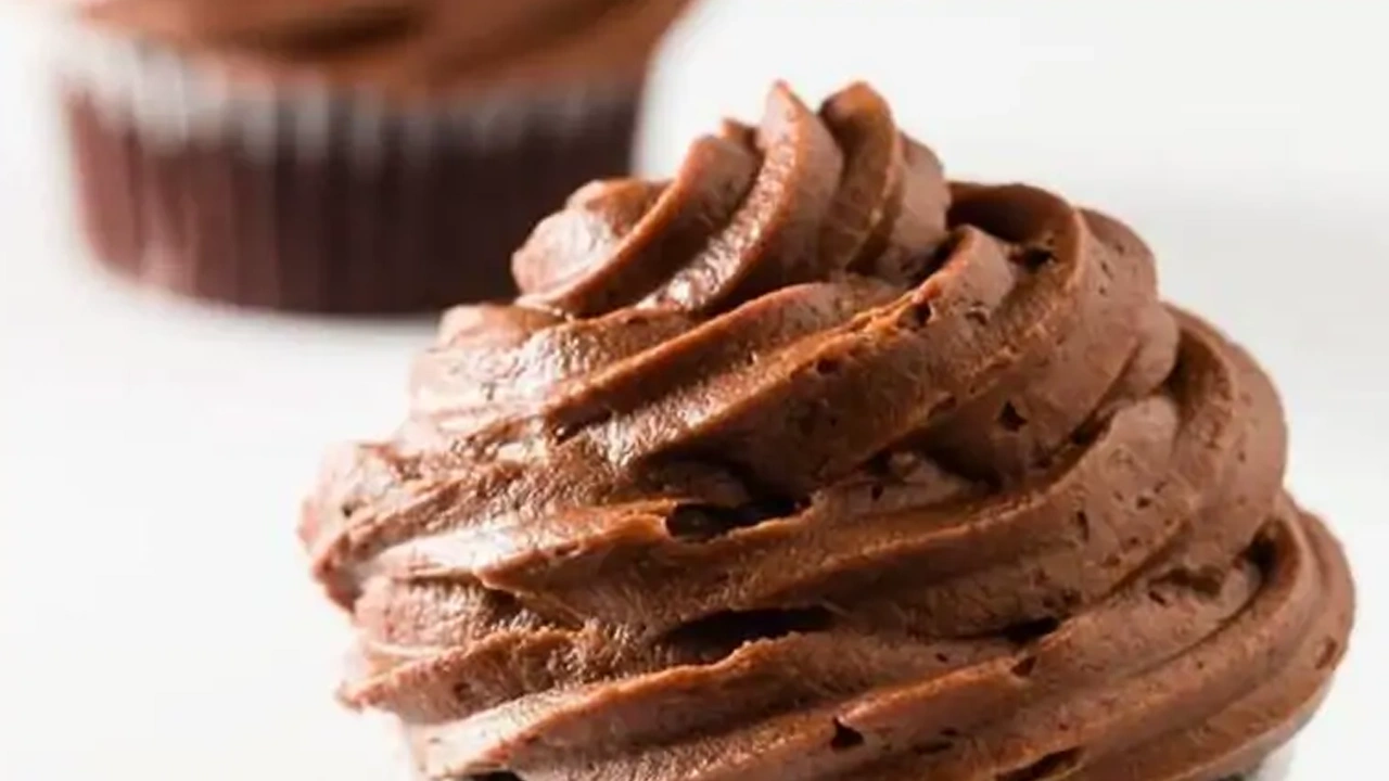 Fresh Handmade Belgian Chocolate Cupcake Fresh Handmade Belgian Chocolate Cupcake - Image 1