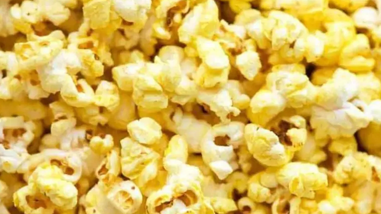 Fresh Movie Style Popcorn Fresh Movie Style Popcorn - Image 1