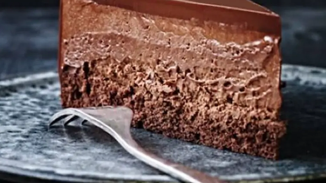 Special X-Large Belgian Chocolate Mousse Cake with Whip Cream Special X-Large Belgian Chocolate Mousse Cake with Whip Cream - Image 1