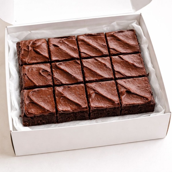 Belgian Chocolate Brownie Tray – 12 Pieces