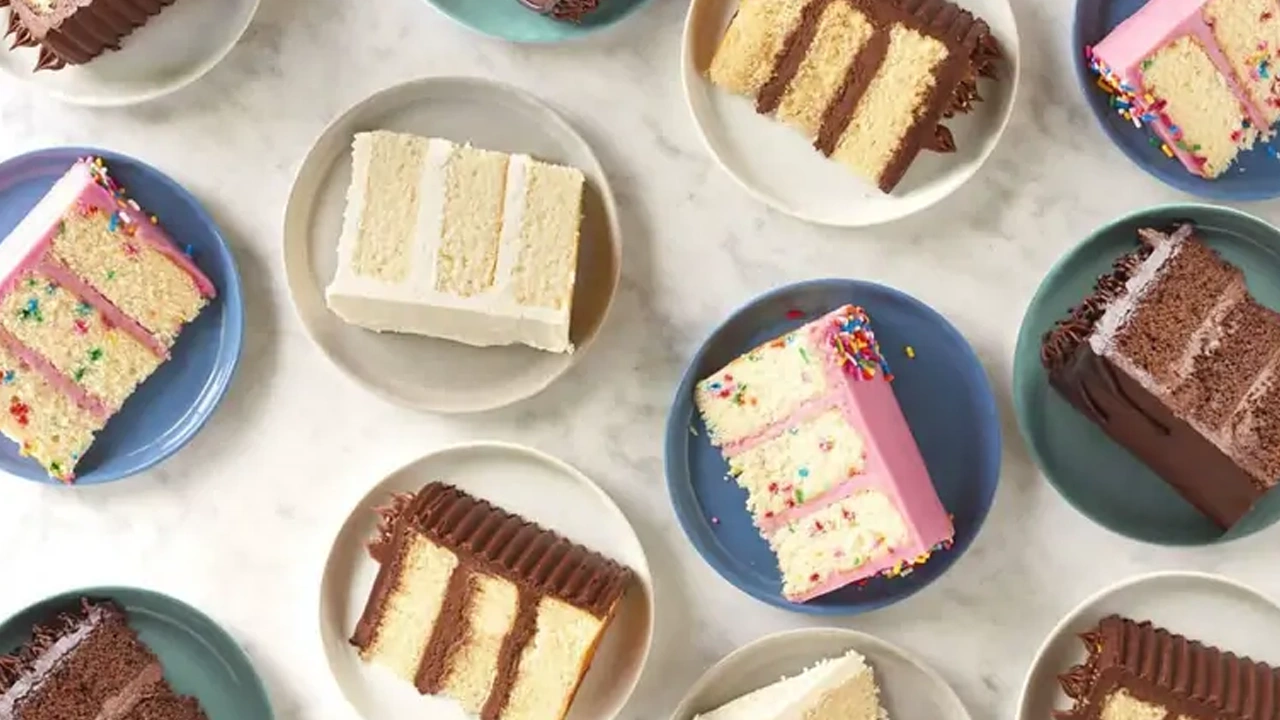 X-Large Cake Slices Bundle of 3 X-Large Cake Slices Bundle of 3 - Image 1